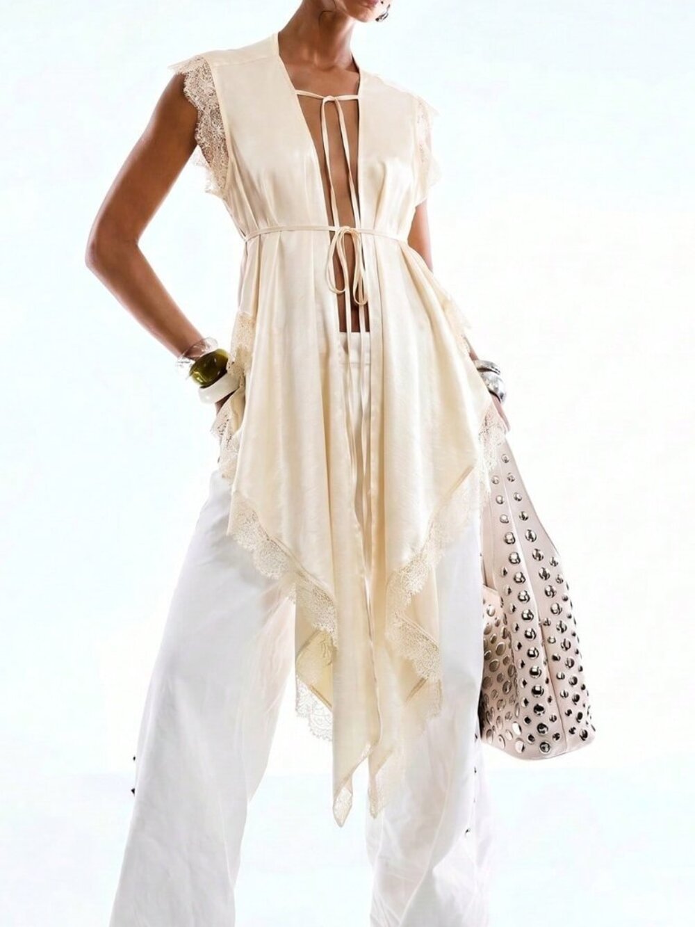 Beige Casual Women's Minimalist Lace Patchwork Asymmetrical Hem Sleeveless Top - Picture 6 of 6